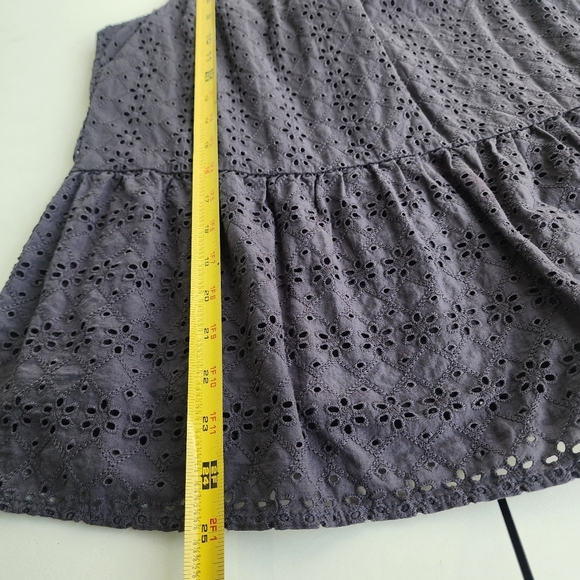 Loft Women's Gray Eyelet Boho Sleeveless Ruffle Blouse Women’s Peplum Babydoll M - Picture 7 of 10